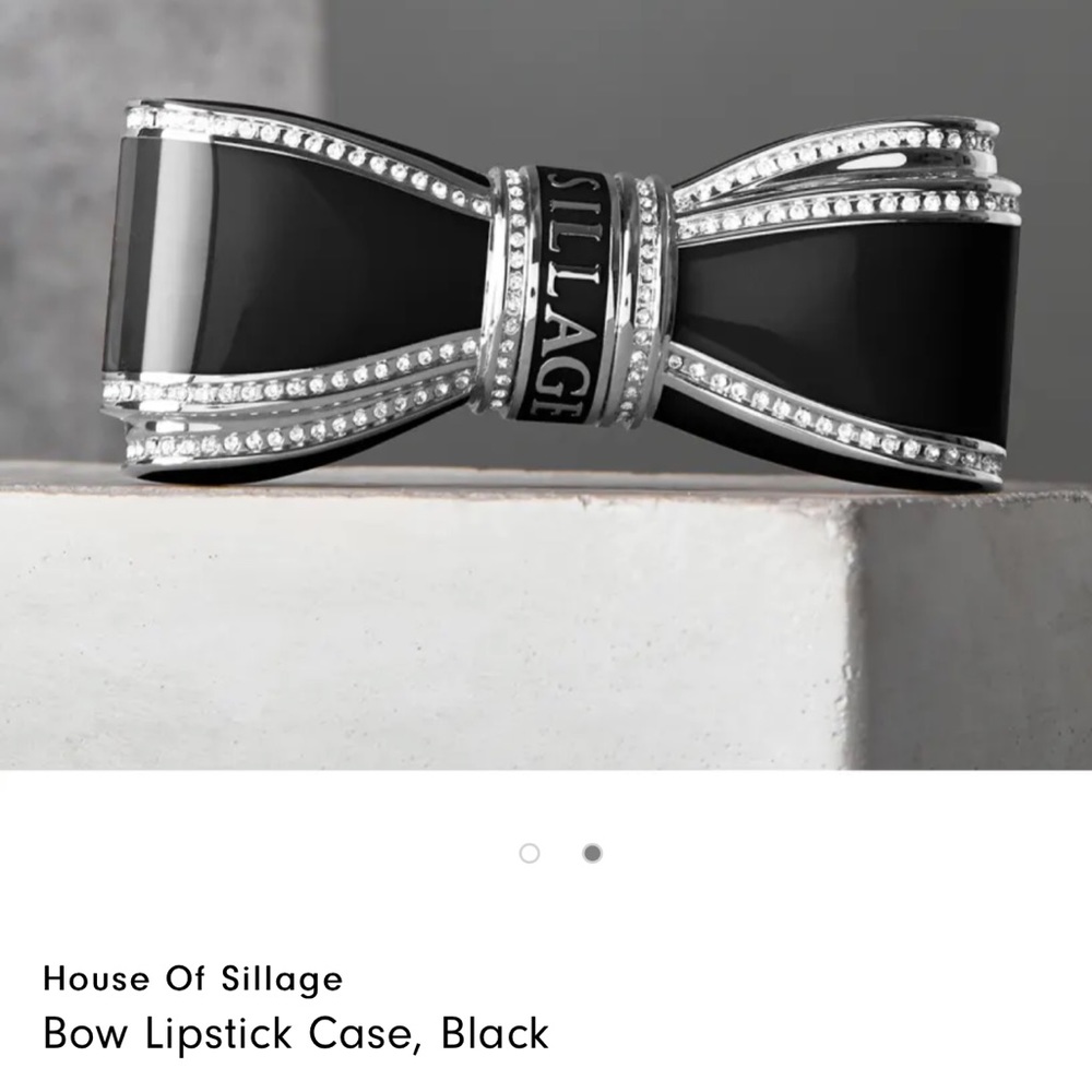House of sillage black bow lipstick case